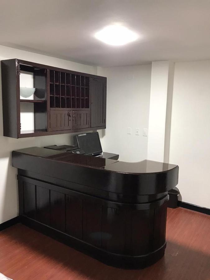 Hostal El Eden Манисалес Екстериор снимка