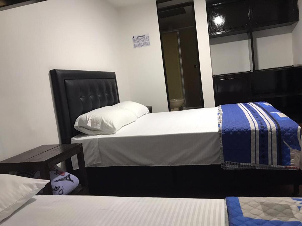 Hostal El Eden Манисалес Екстериор снимка